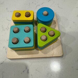 Lovevery Sort & Stack Wood Peg Puzzle Baby Learning Toys The Enthusiast Play Kit